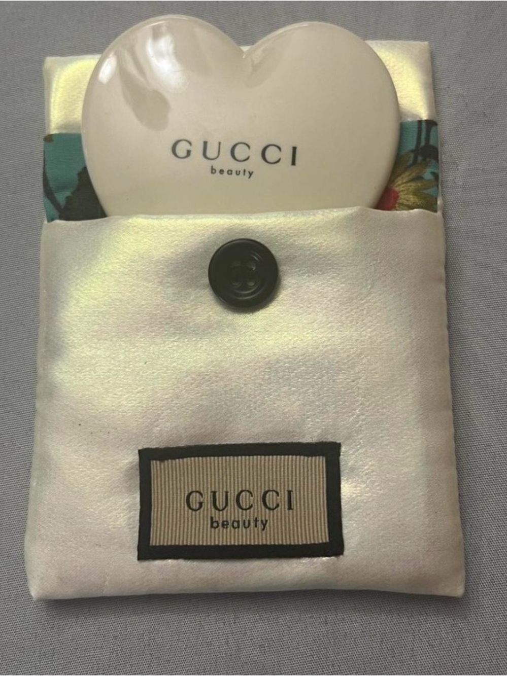 Gucci Iridescent Cream Heart Compact with Satin Pouch